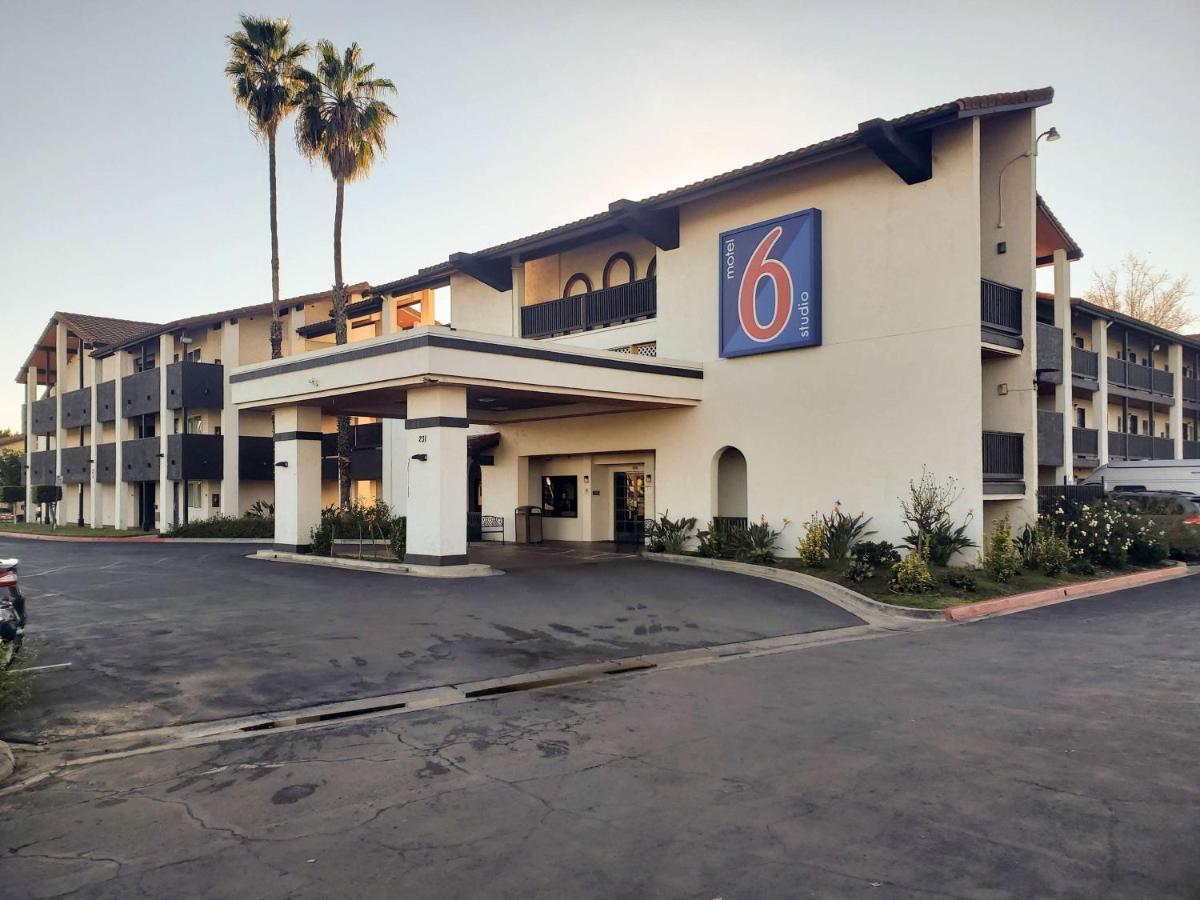 Studio 6 Ontario Ca Convention Center Airport Exterior foto